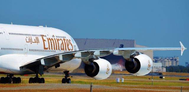 Airbus A380-800 (A6-EDC)