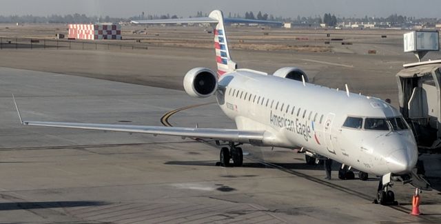 Canadair Regional Jet CRJ-700 (N703SK) - Terminal, Fresno International Airport