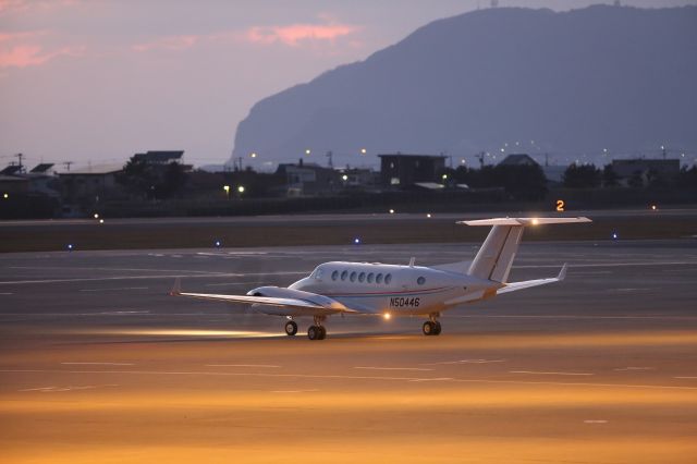 Beechcraft Super King Air 350 (N50446) - 12 December 2015: Bank of Utah,Hawker Beechcraft King Air 350