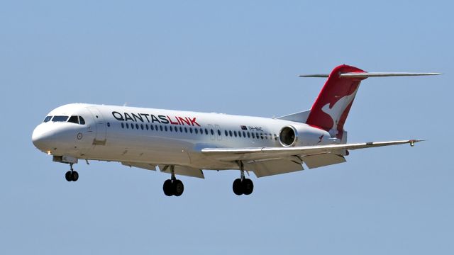 Fokker 100 (VH-NHC) - Fokker 100 QantasLink VH-NHC rwy 03 YPPH 261019.