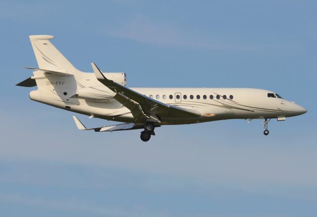 Dassault Falcon 7X (OH-FFF)