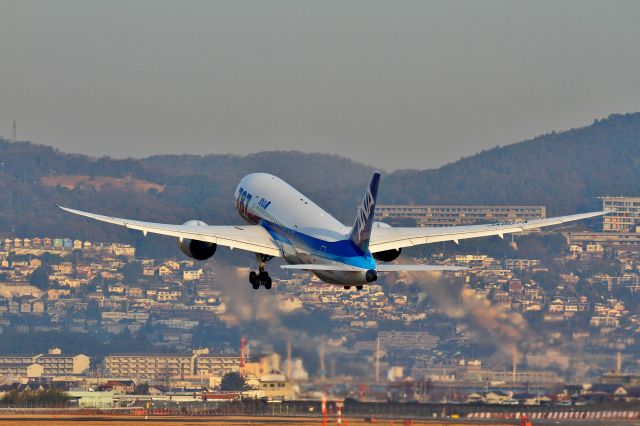 Boeing 787-8 (JA807A)