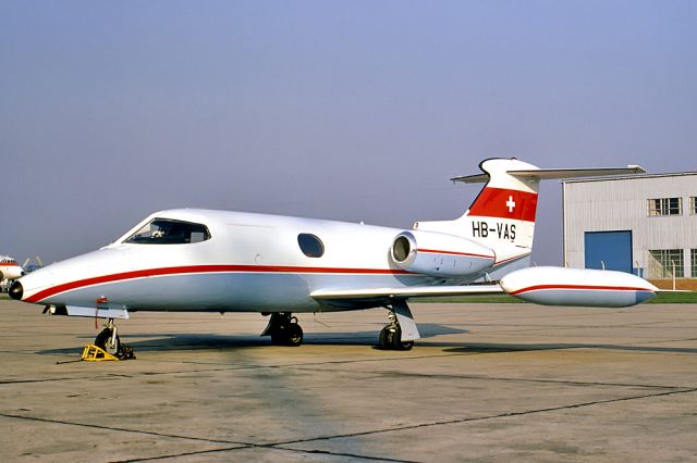 HB-VAS — - GATES LEARJET 24 - REG HB-VAS (CN24-109) - HEATHROW INTERNATIONAL AIRPORT LONDON UK. - EGLL ( 2/2/1967)