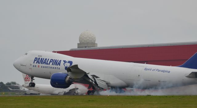 BOEING 747-8 (N850GT)