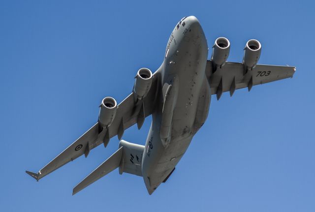 Boeing Globemaster III (17-7703) - This Canadian Forces C17 arrived heavy with fuel and did circuits just East of the airfield to lighten the load. 