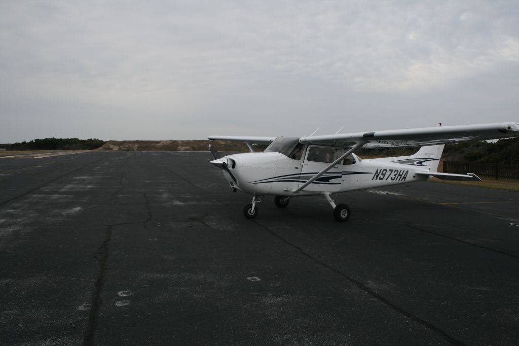 Cessna Skyhawk (N973HA)