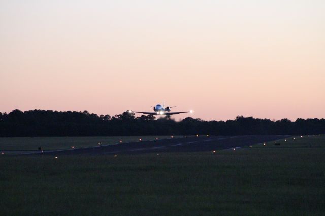 Cessna Citation Excel/XLS (N668QS) - EJA668 departing off of Rwy 4 at KELD