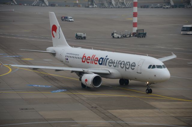 Airbus A319 (EI-LIS)