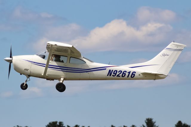 Cessna Skylane (N92616)