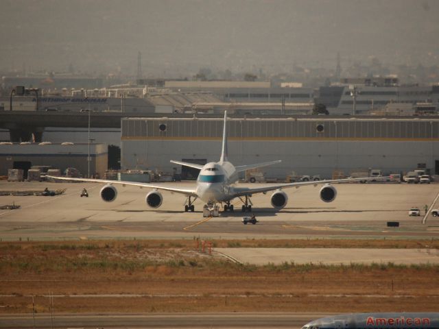 BOEING 747-8 (B-LJF)