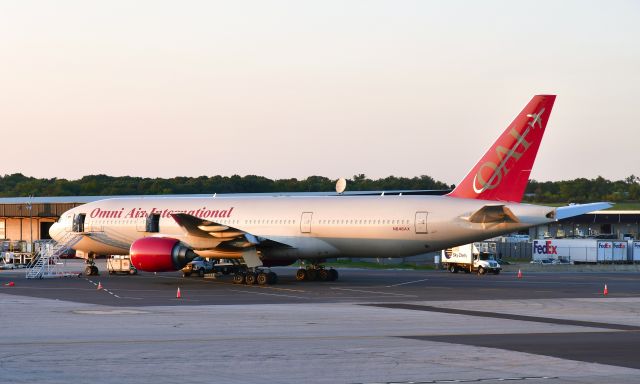 Boeing 777-200 (N846AX) - Omni Air International Boeing 777-2U8(ER) N846AX in Baltimore 