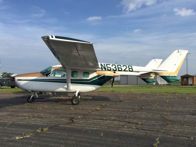 Cessna Super Skymaster (N53628)