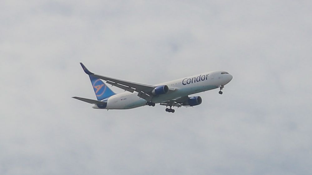 BOEING 767-300 (D-ABUC)