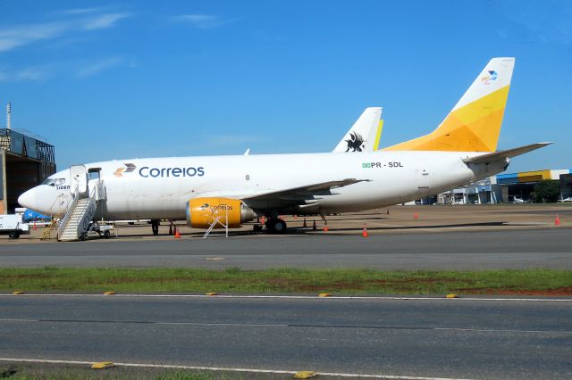 Boeing 737-700 (PR-SDL)