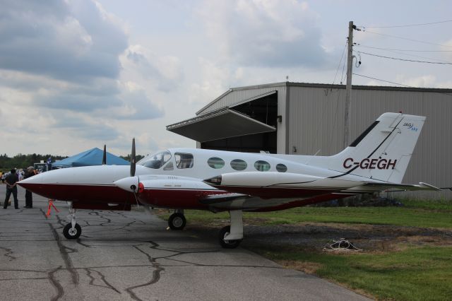 Cessna 421 (C-GEGH)