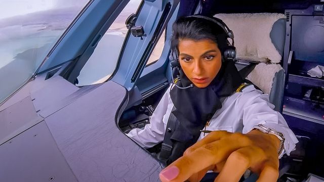 Airbus A380-800 (A6-APD) - First Officer Shaima on the Etihad A380 to Paris CDG