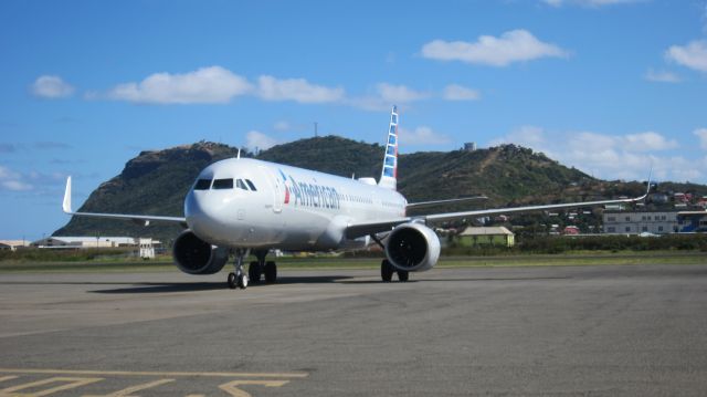 Airbus A321neo (N466AN)