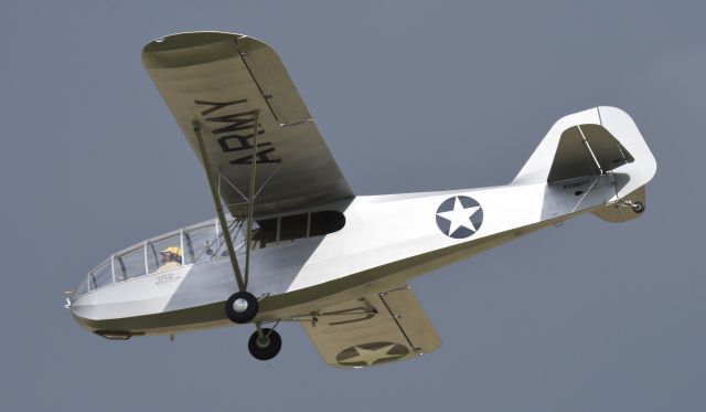 Cessna Centurion (N39177) - Taylorcraft TG-6 glider at Airventure 2018