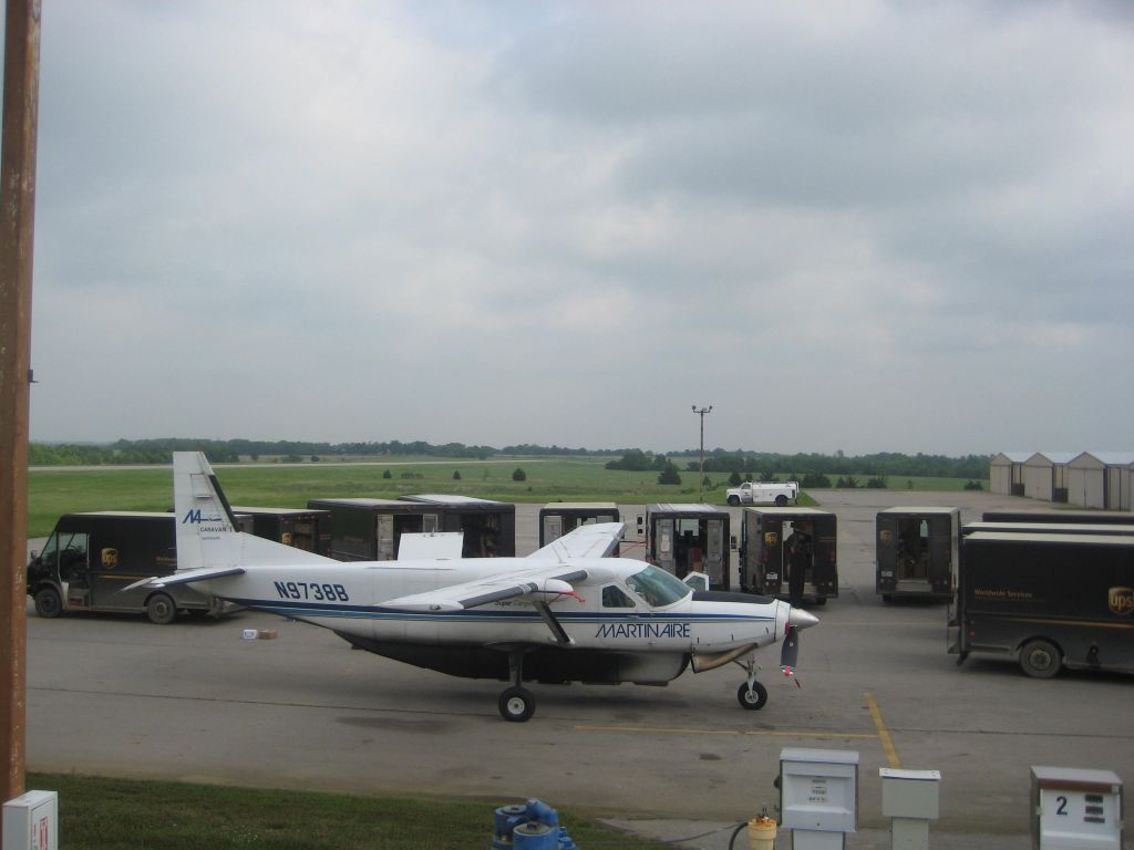 Cessna Caravan (MRA633)