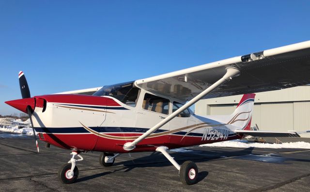 Cessna Skyhawk (N5294W)