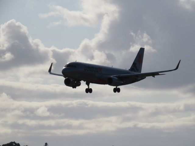 Airbus A320 (VH-VFP)