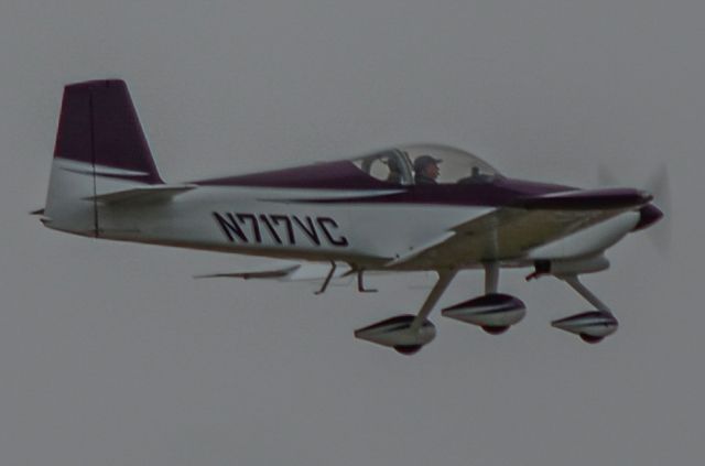 Vans RV-7 (N717VC)