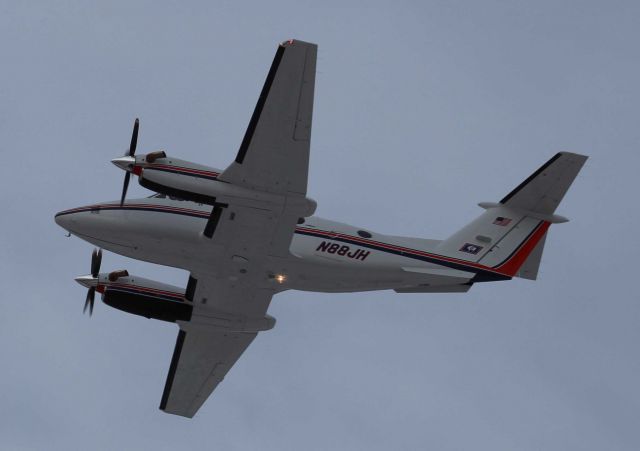 Beechcraft Super King Air 200 (N88JH)