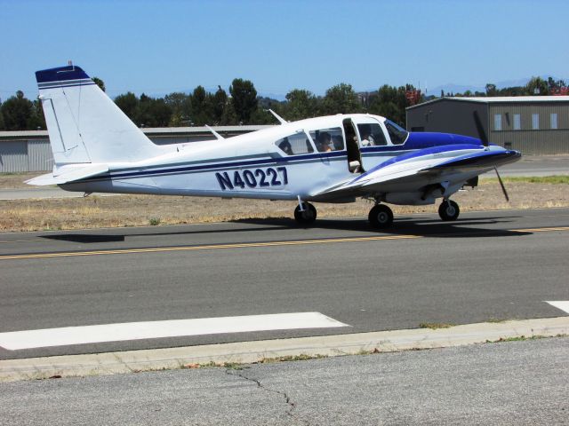 Piper Apache (N40227) - Taxiing at Fullerton