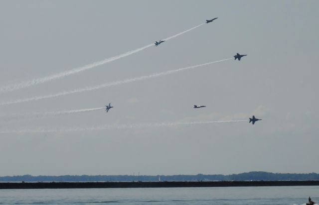 McDonnell Douglas FA-18 Hornet — - Blue Angels breaking apart at the Thunder over Buffalo Waterfront airshow!!!!!!
