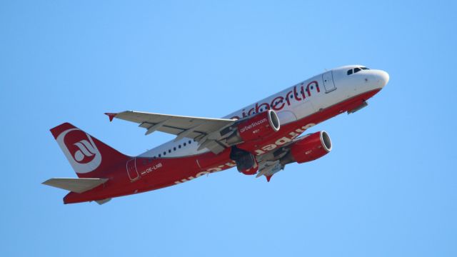 Airbus A319 (OE-LNB)