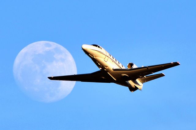 Cessna Citation Excel/XLS (N867W)