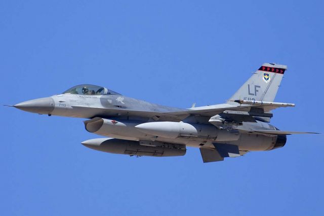 97-0113 — - Singapore Air Force General Dynamics F-16CJ 97-0113 Fighting Falcon (Viper) of the 425th Fighter Squadron Black Widows on a strafing run at the Goldwater Range, Arizona.