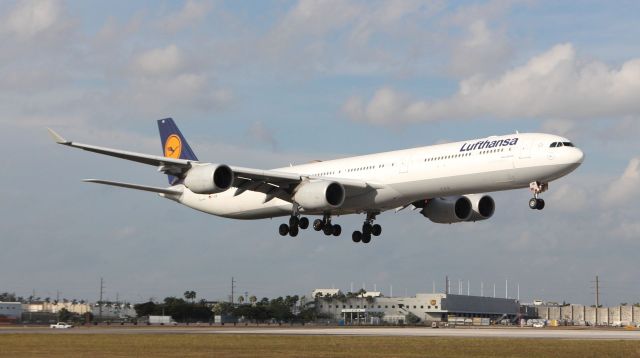 Airbus A340-600 (D-AIHW) - Landing at MIA on the afternoon of the 20th of December, 2018.