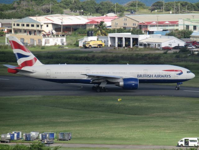 Boeing 777-200 (G-VIIU)