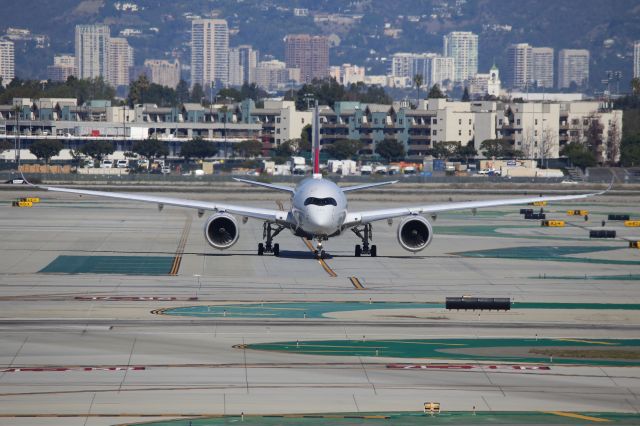 Airbus A350-900 (HL8359)