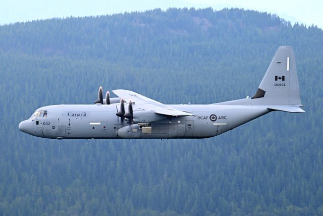 Lockheed C-130 Hercules (13-0602)