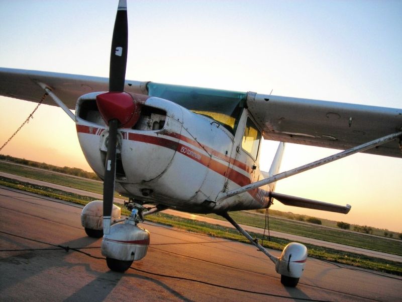 Cessna 152 (N7867U) - Photo by Michael Vincent