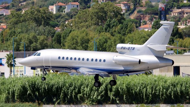 Dassault Falcon 900 (PH-STB)