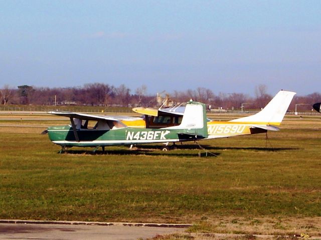 Cessna Commuter (N436FK) - Some airplanes becoming one with the earth