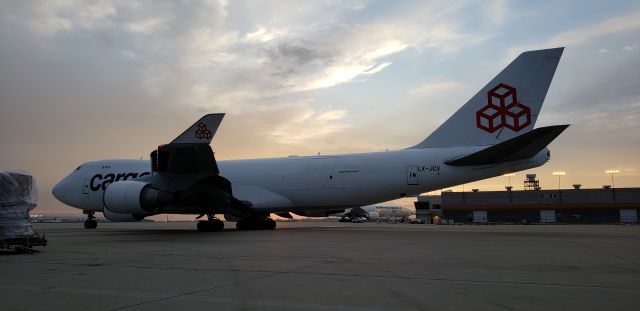 Boeing 747-400 (LX-JCV)