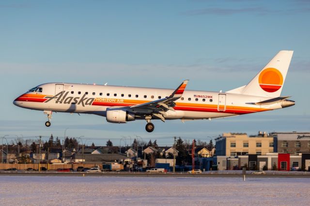 Embraer Legacy 600/650 (N652MK)