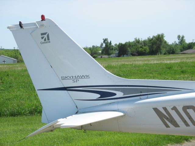 Cessna Skyhawk (N1053X)