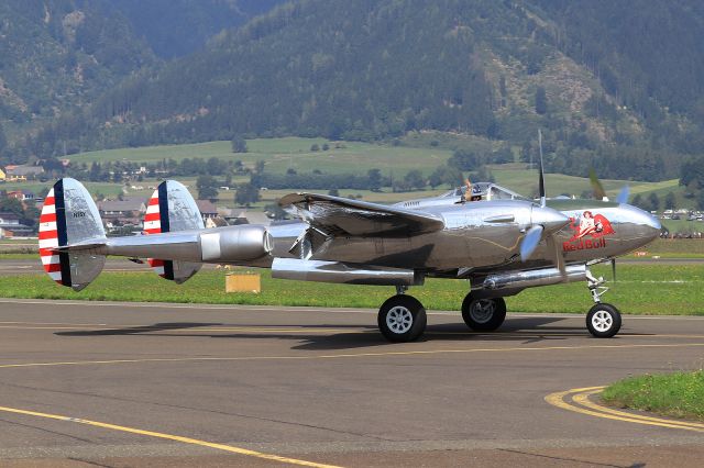 Lockheed P-38 Lightning (N25Y)