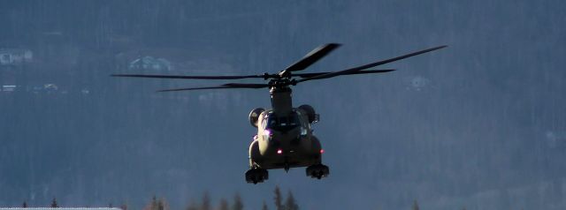 — — - Chinook coming in to sit for a few.