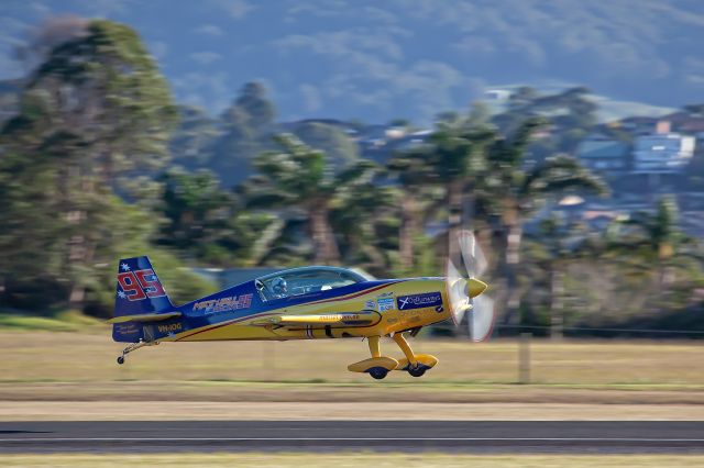 EXTRA EA-300 (VH-IOG) - Wings Over Illawara 2018