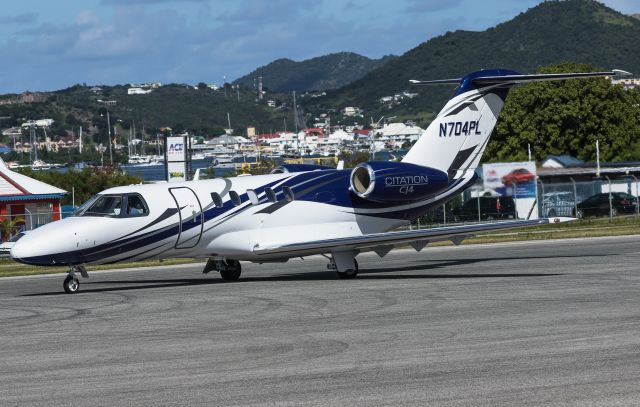 Cessna Citation CJ4 (N704PL)