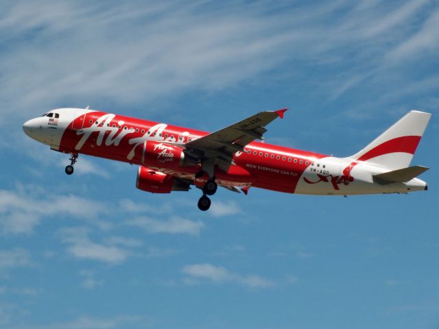 Airbus A320 (9M-AQD)