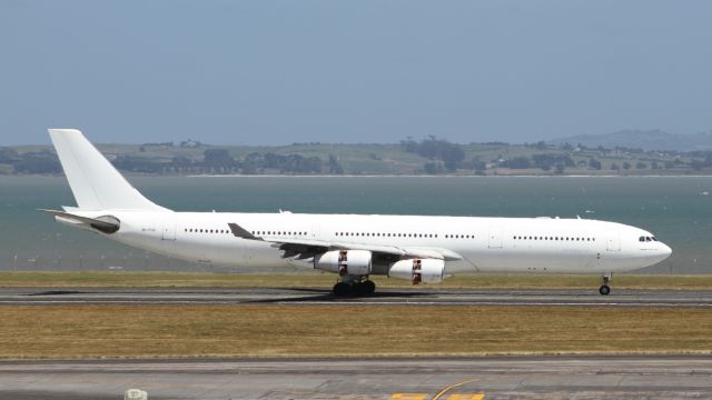 Airbus A340-300 (9H-FOX)