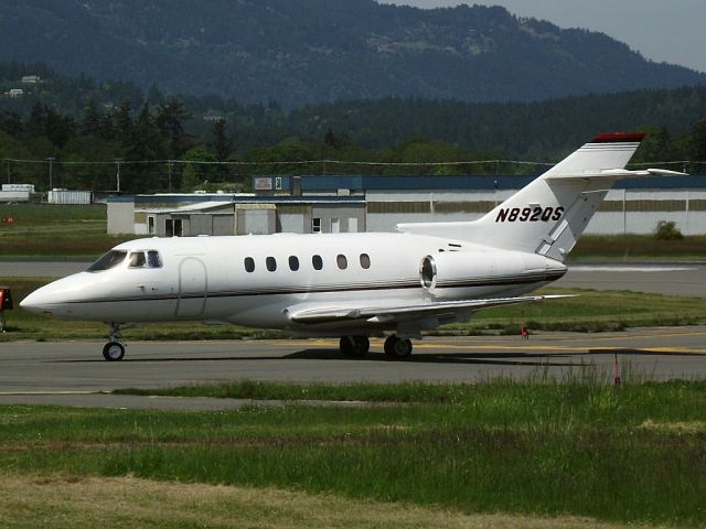 Hawker 800 (N892QS) - EJA892