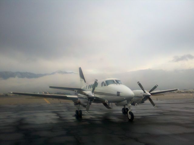 Beechcraft King Air 100 (N68MU)